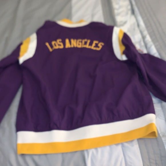 Spring Mitchell & ness jacket - Picture 3 of 3
